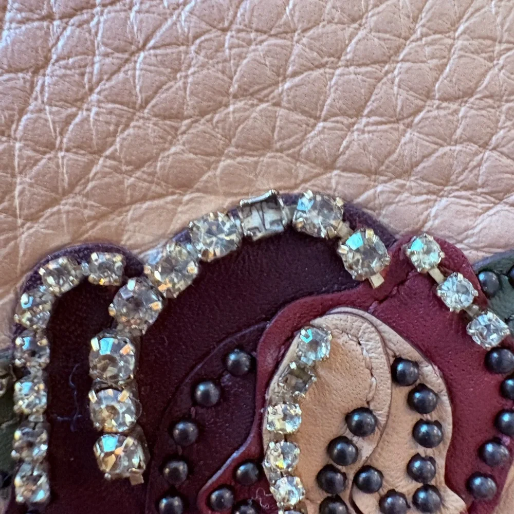 Retail Coach 1941 Rogue 30 Beechwood with leather appliqué rhinestone. - Picture 14 of 16